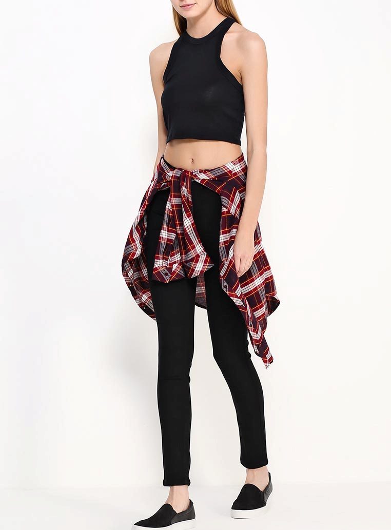 Black jeans skinny with a top in Lamoda