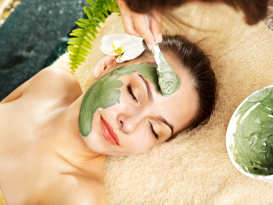 Spirulina -Maske mit Honig