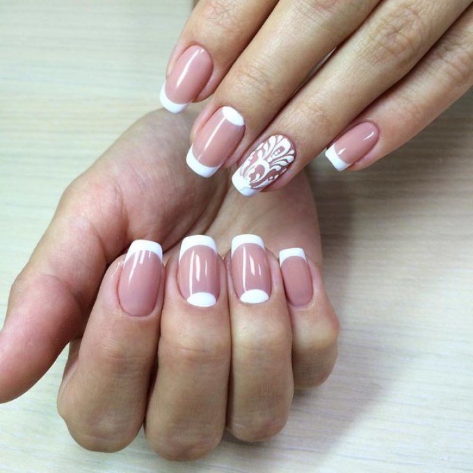 Frenz's delicate manicure with simple monograms