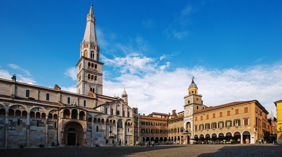 Piazza Grande, Modena, Olaszország