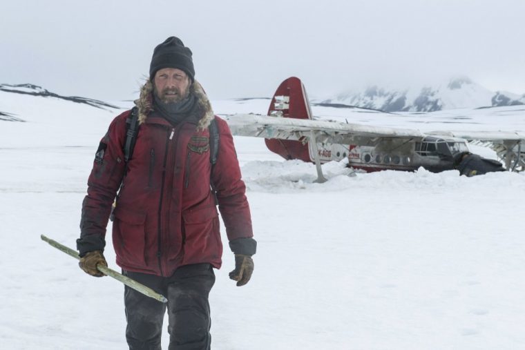 Lost in the ice - a film about the village of pilot, who had to survive in very cold conditions without normal food