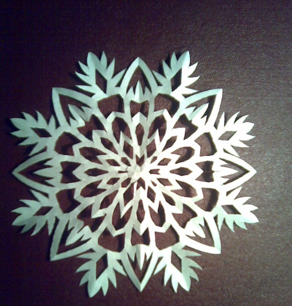 Красивые снежинки из бумаги, фото 6