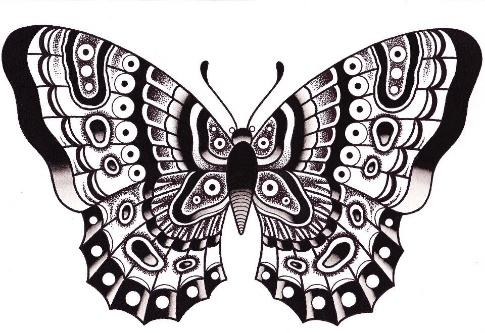 Эскиз татуировки на запястье в виде бабочки