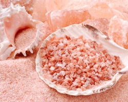 Az előnyök, a kompozíció, a rózsaszín Himalája só gyártói. Hogyan lehet használni a rózsaszín himalájai sót? Rózsaszín étel himalájai só - Hogyan lehet megkülönböztetni a hamisítást?