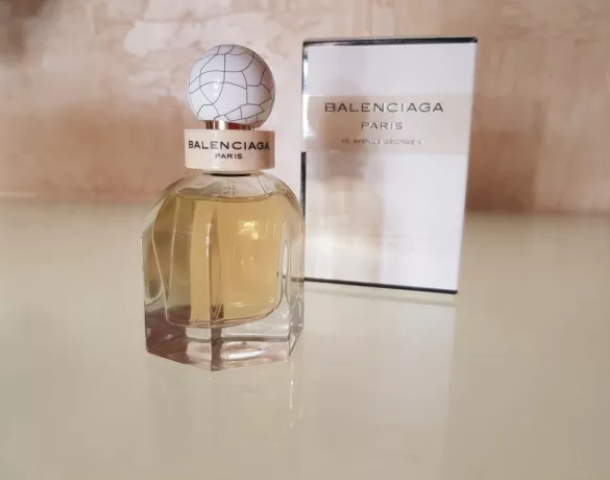 BALENCIAGA - Povijest marke, razvoj: pregled. Spirits Balenciaga - Popis aroma: Pregled