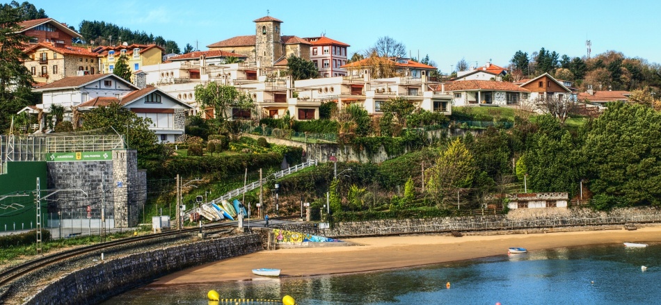 Pantai Sukarrieta, Negara Basque