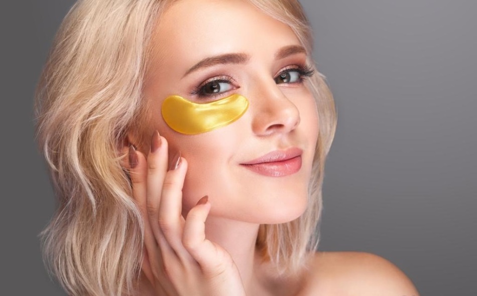 Paths under the eyes of gold are an excellent alternative to Botox