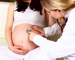 Высокое давление при беременности. Что делать при повышенном давлении при беременности? Как снизить давление при беременности?