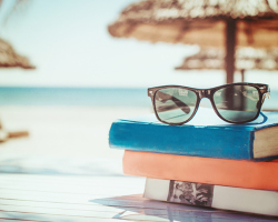 10 books ideal for vacation: list, brief description