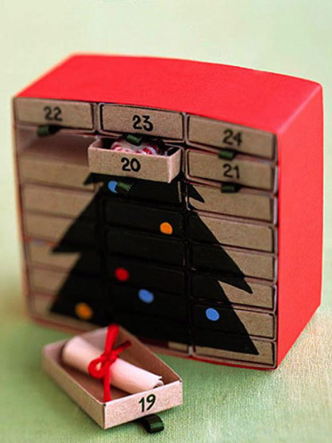 Адвент-календарь из спичечных коробков