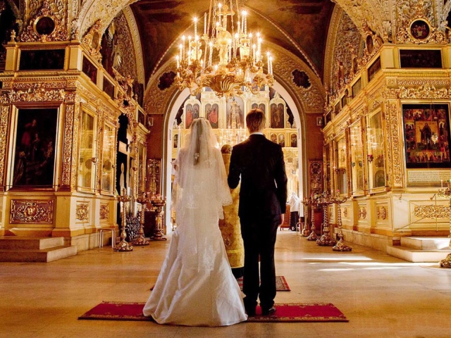Mariage dans l'église orthodoxe. Comment est la cérémonie de mariage dans l'église orthodoxe? L'essence et le sacrement du mariage orthodoxe
