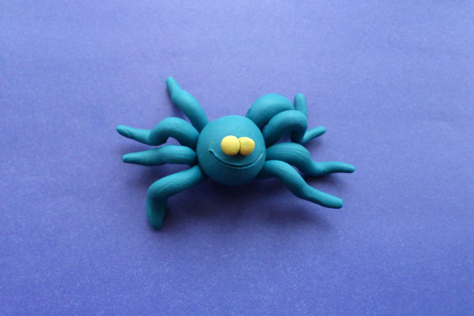 Spider of plasticine