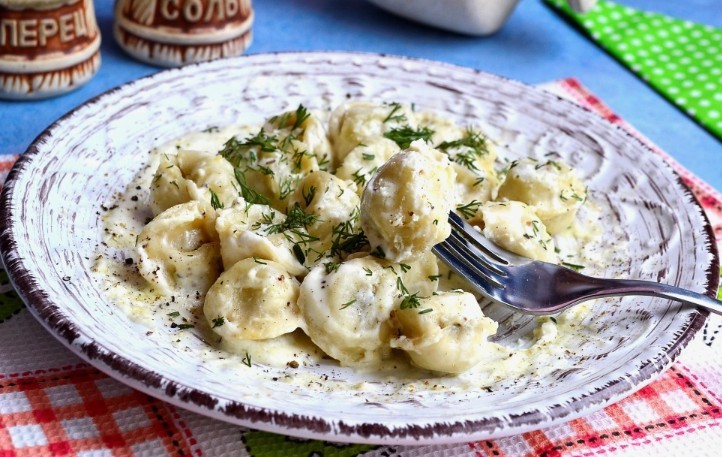 Dumplings in a microwave without water