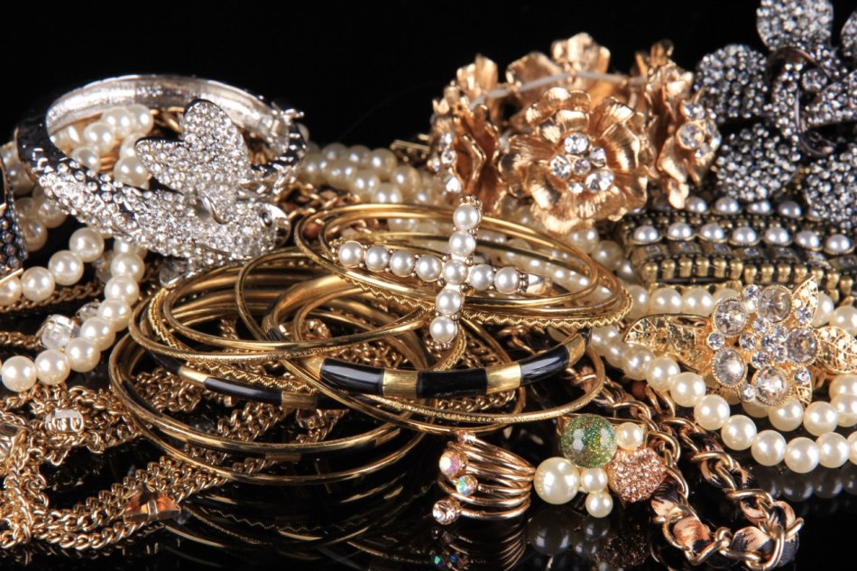 Κοσμήματα ως δώρο γενεθλίων με Aliexpress: Ανασκόπηση, Κατάλογος, Τιμή, Φωτογραφία