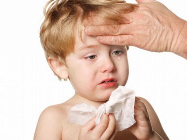 Reduced temperature in a child: causes. What to do if a child has a temperature 35?