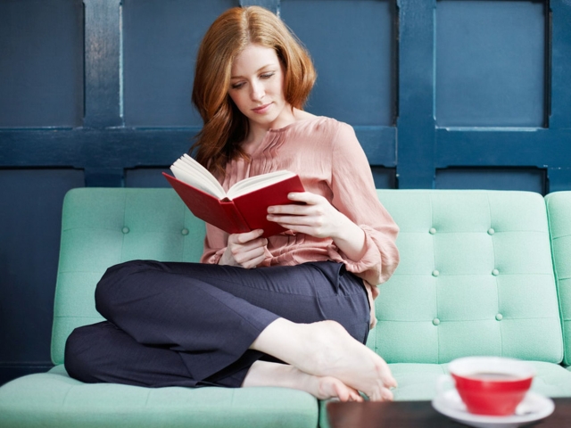 Libri letto dalle donne. Libri utili per donne e ragazze che sollevano autostima, sui rapporti con gli uomini