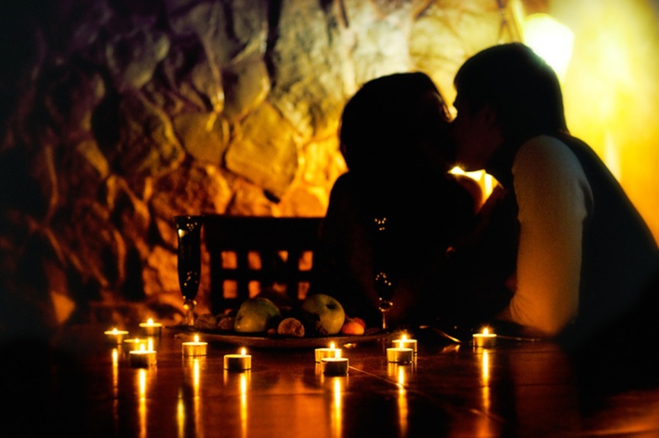 Romantic candlelight dinner