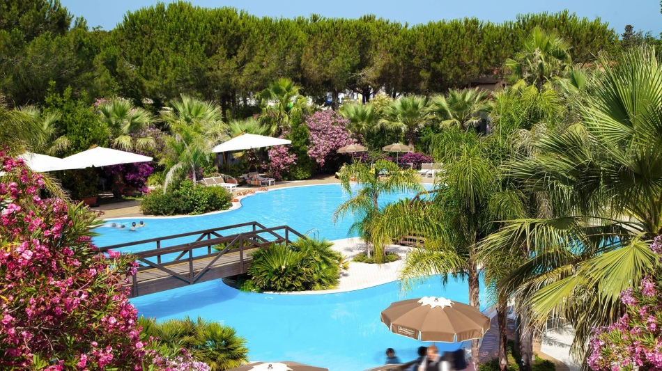 Hotel Oleandri Resort Paestum 4* v pestum. Neapolitanska Riviera, Italija.