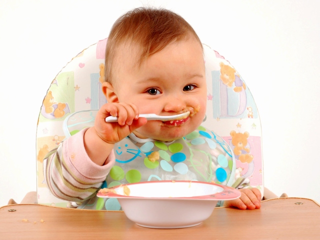 Kako lahko nahranite otroka pri 8 mesecih? Meni, prehrana in prehrana otroka pri 8 mesecih z dojki in umetnim hranjenjem