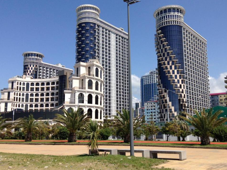 Hoteles de la torre en Batumi