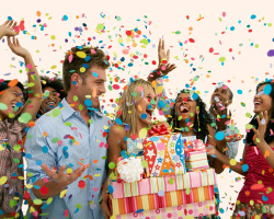 Comment célébrer votre anniversaire: signes de la journée