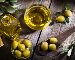 Est-il possible d'utiliser l'huile d'olive en retard? Quelle est l'huile d'olive dangereuse dangereuse?