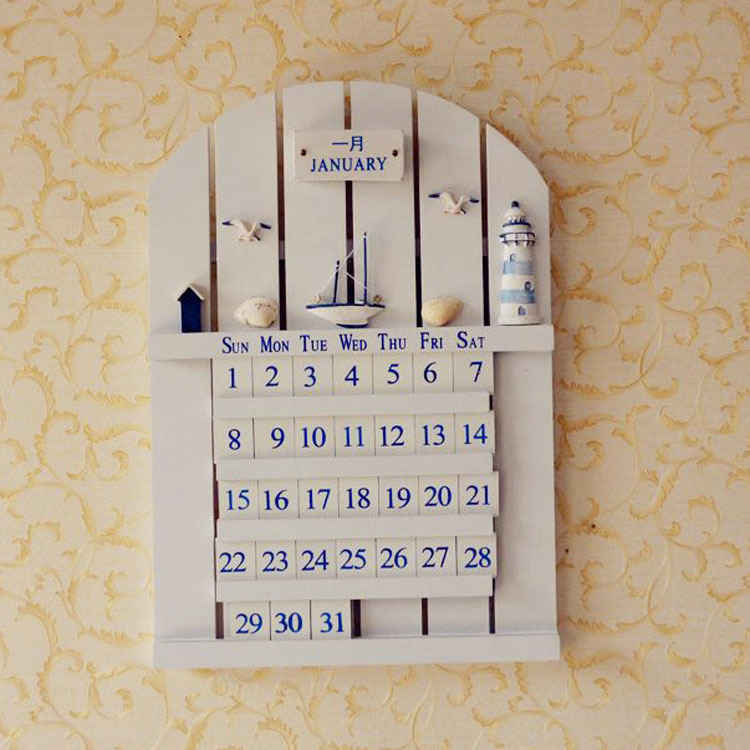 Настенный календарь с кубиками-датами
