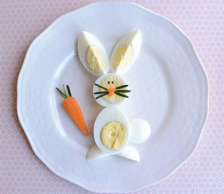 Desain Salad Tahun Baru untuk Tabel Festive 2023 per tahun kelinci di stensil ini