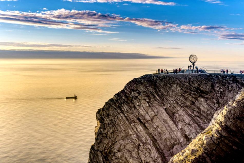 Cape Nordkap v Barentsovom mori