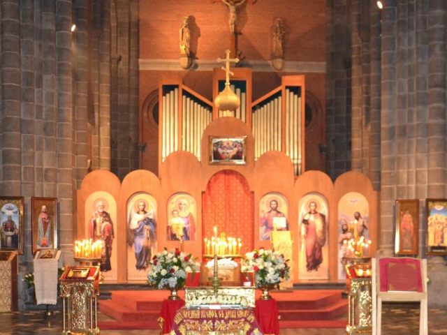 Orthodox parish: how is the arrival, the structure of the arrival, the management of the arrival, the difference between the arrival from the temple, modern parish