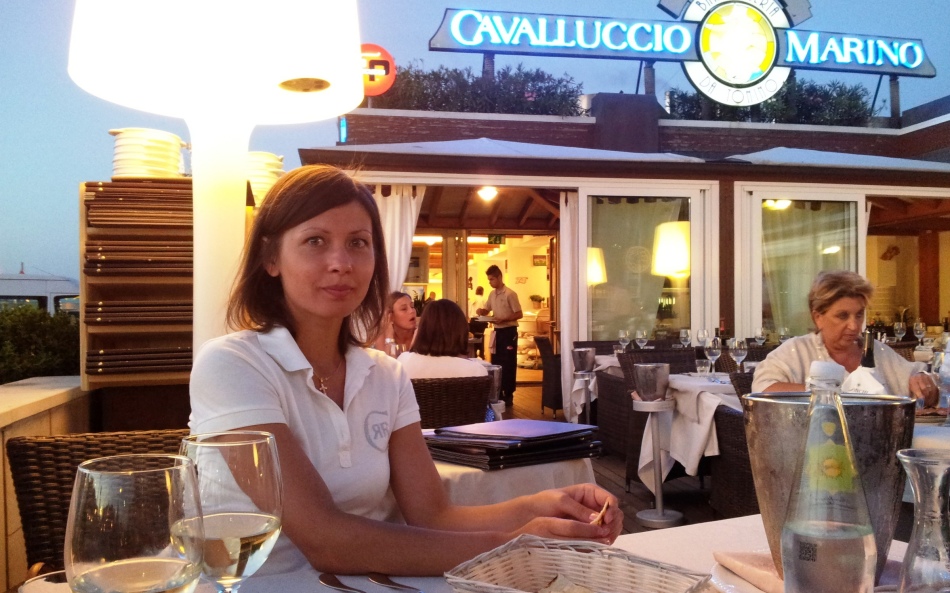 Street Cafe v Riminiju v Italiji