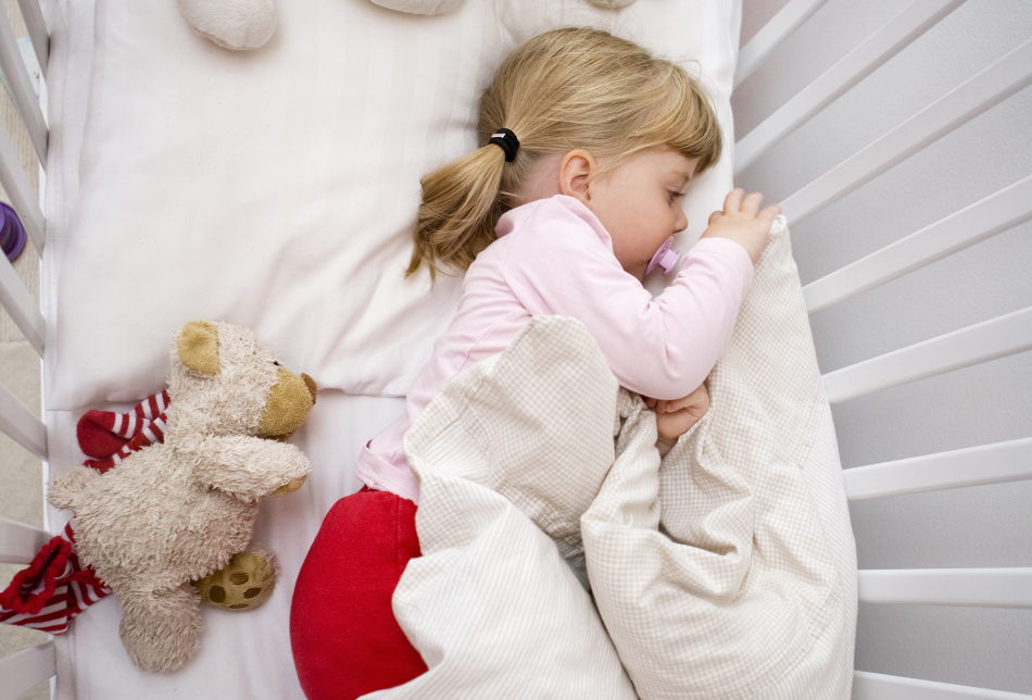 Почему дети говорят во сне?