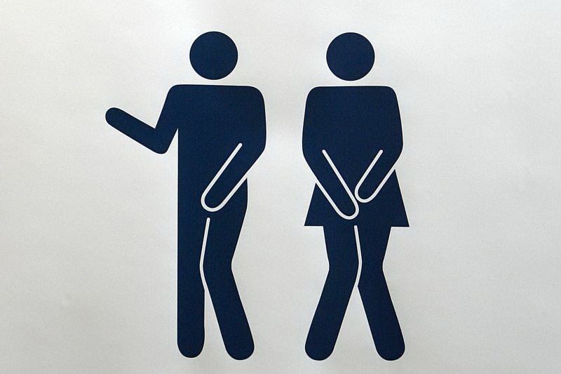 Можно ли беременным терпеть в туалет?