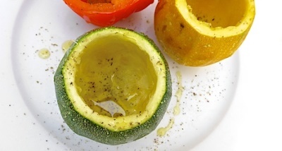 Baked zucchini stuffed with minced meat baked in the oven: spray with oil