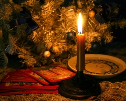 Home fortune -telling for New Year and Christmas: for desire, love, narrowed, future