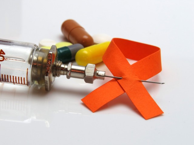 HIV infection and AIDS: what is the difference, what is the difference, what is worse, what occurs before? How to determine that HIV infection goes into AIDS: symptoms, consequences. What you need to know about AIDS and HIV infection: brief concepts, prevention