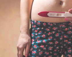 Negative Test und Schwangerschaft. Kann ein Test keine Schwangerschaft zeigen?