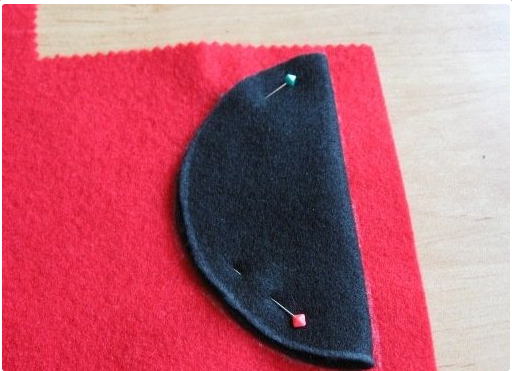 Developing book for the smallest with their own hands from felt: Step 50