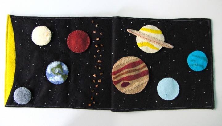 DIY Baby Book for kindergarten from fabric: Cosmos