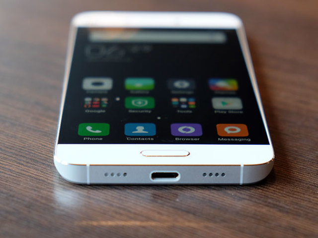 Мобильный телефон Xiaomi Redmi 5 и Xiaomi MI5 на Алиэкспресс: обзор, характеристики, отзывы. Как заказать смартфон Xiaomi Redmi 5 и Xiaomi MI5 на Алиэкспресс: каталог, цена