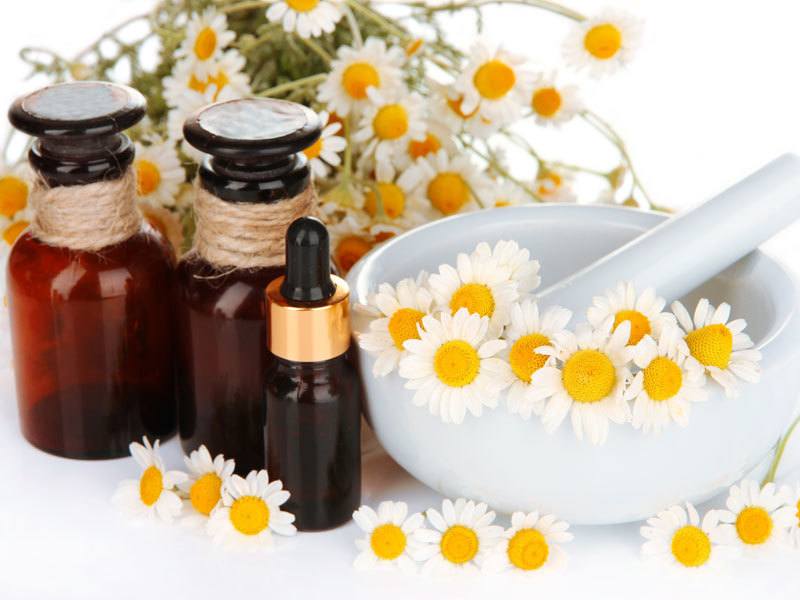 How to make chamomile oil?