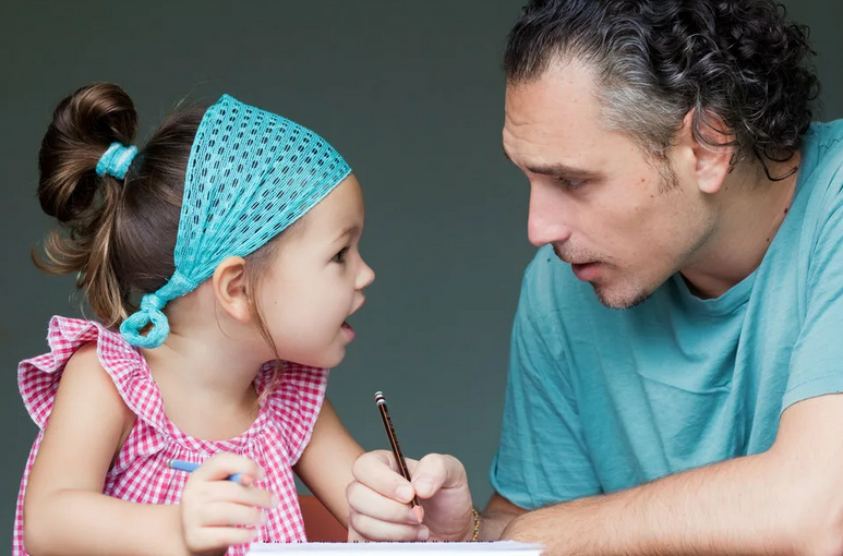Parents must correctly answer uncomfortable children's questions