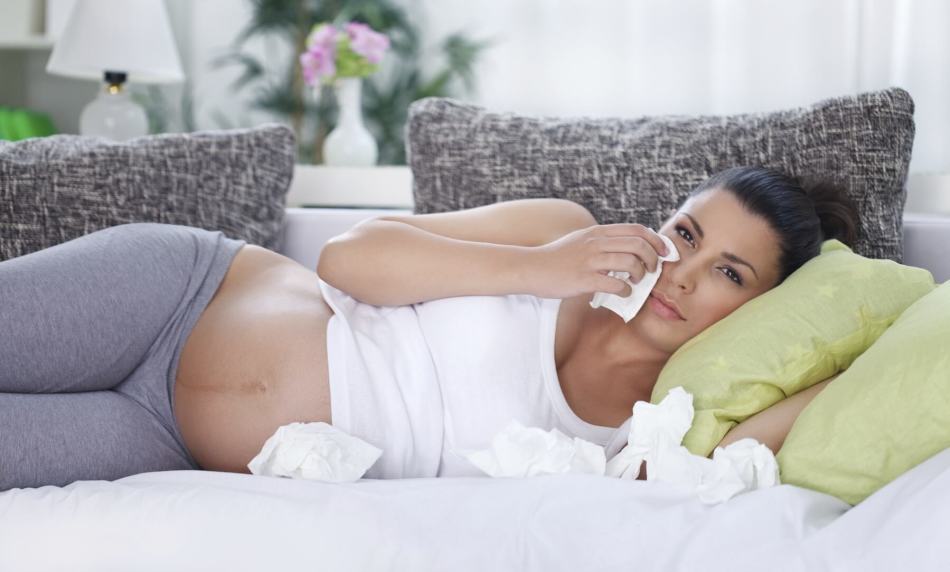 Pengobatan bronkitis, SARS, trakeitis pada wanita hamil dari sirup alteen