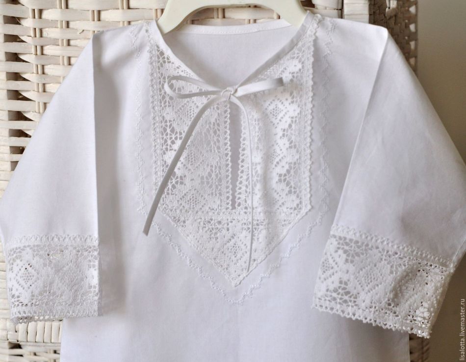 Shirt with lace inserts