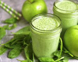 Zeleni smoothiji: prednosti, recepti za hujšanje in čiščenje, ocene