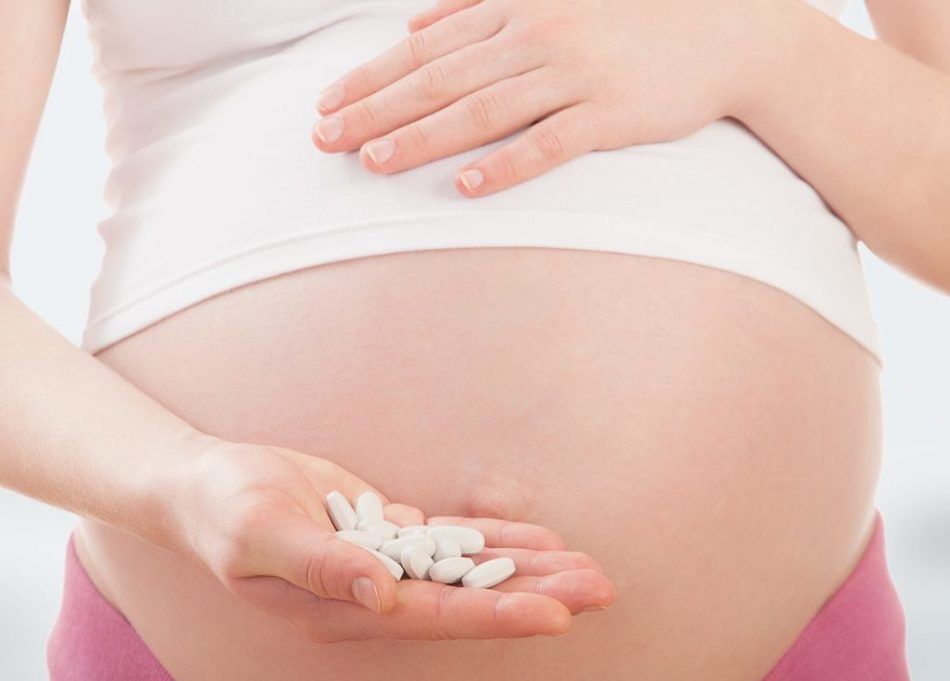 Uporaba zdravil med nosečnostjo