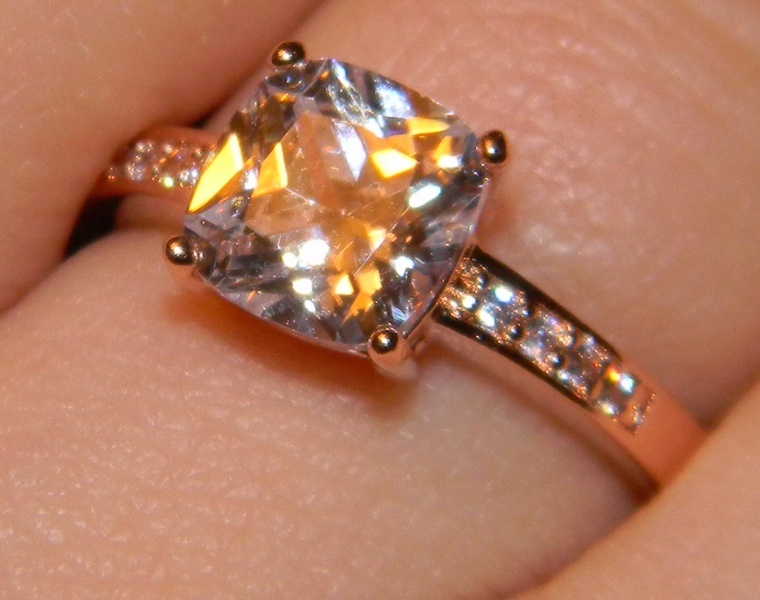 Золотое кольцо с камнем с алиэкспресс