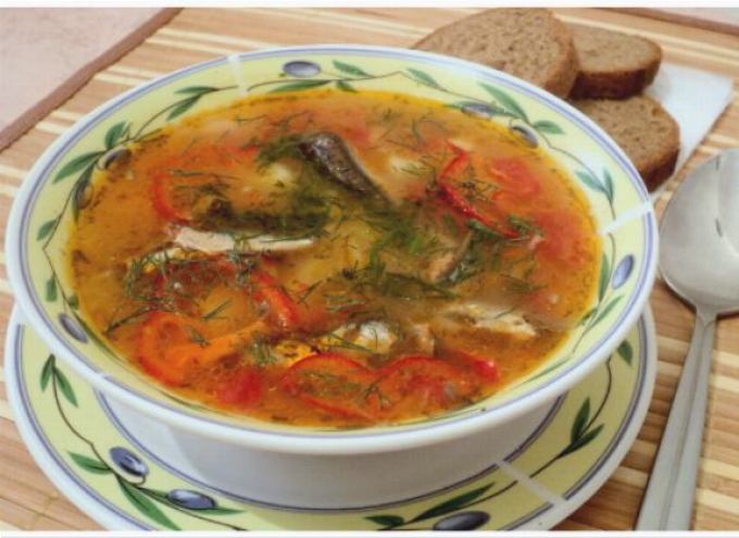 Okroshka avec sprats