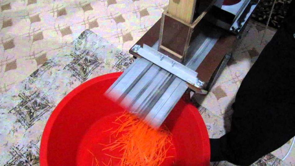 What does an electric grater look like on Aliexpress for Korean carrots: catalog, photo
