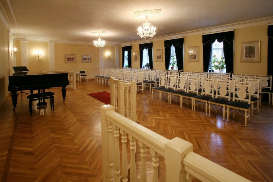 The famous piano in the apartment-museum of Rimsky-Korsakov